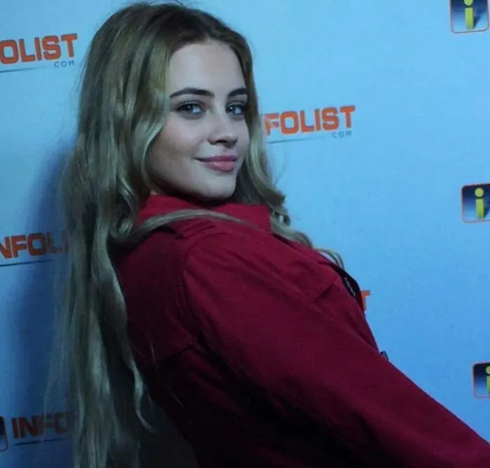 Josephine Langford Height Weight Measurement Wiki Bio & Net Worth ...